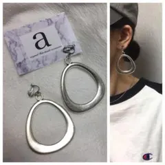 1200☺︎おおぶりシルバーフープのピアス☺︎のサムネイル