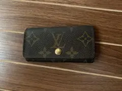 Louis Vuitton レザーキーケース ダークブラウン