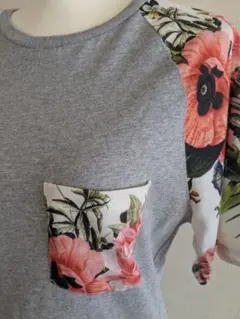 ZARA　ボタニカル　半袖　花柄Tシャツ　オシャレ✨のサムネイル