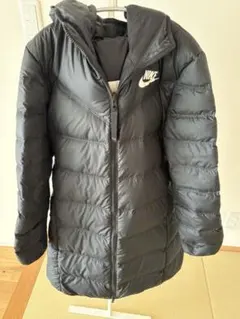 Nike ダウンジャケット フード付き ブラック ホワイト リバーシブル