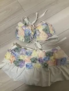 Chuan Pisamai立体フラワー　ビキニ　フリルスカートチュアンピサマイ