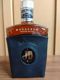ジャックダニエル モノグラム 750ml　1980年代　金色溝ありキャップ 2026年最新】ジャックダニエル キャップの人気アイテム - メルカリ