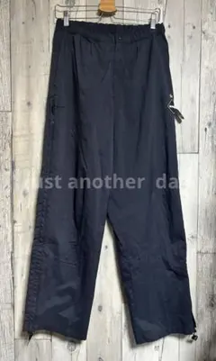FCRBブリストルNIKEトレーニングパンツ　ナイロンサイドジップBristolのサムネイル