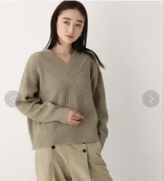 OPAQUE.CLIP Vネック ニット カーキ　グリーン　Mサイズ　長袖