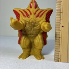 ウルトラ怪獣 アイアロン ソフビフィギュアのサムネイル