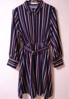 セシルマクビー ワンピース ストライプ 長袖 膝丈 紺