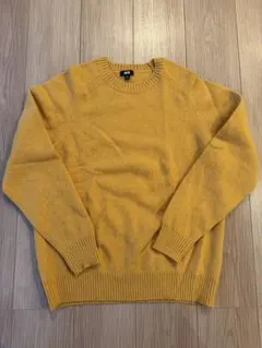 UNIQLOクルーネックセーター