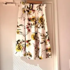 アプワイザーリッシェ　花柄スカート　サイズ1