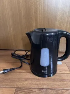 nitori 電気ケトル 1.0L ブラック 本体のサムネイル