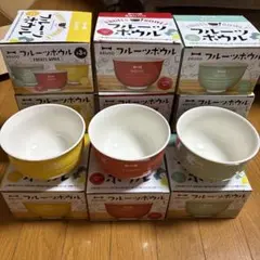 猫壱】猫と葉っぱ柄 ウォーターボウル 350ml - メルカリ
