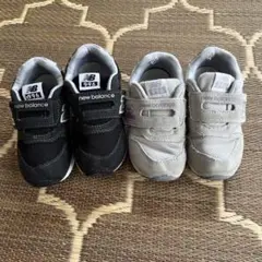 New Balance 996 キッズシューズ ブラック グレー　2足セット