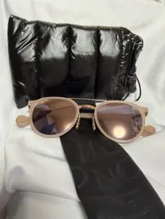 【美品】MONCLER ML0065 ラウンドサングラス 収納ケース付きのサムネイル