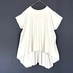 UNFILO 自由区 バックフレアTシャツ 32 接触冷感 ベージュのサムネイル