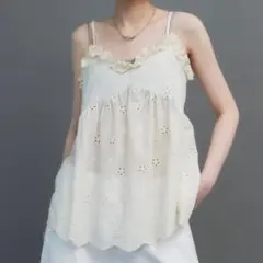 HANNE エンブロダリーコットンキャミ　土日限定価格