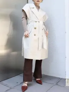 スリーブレストレンチコート