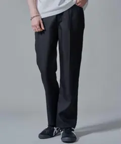 【WEGO】セミフレアスラックス（ブラック）