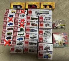 トミカブリスターパック32台さセット外箱破損有り - メルカリ