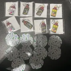 ヘパリーゼWぷにぷにチャーム4種2セットブラックニッカステッカー付きのサムネイル