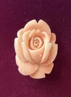 天然珊瑚ルース サンゴ 彫刻 花モチーフ ソーティング有 ハンドメイド 