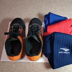 Puma サッカーシューズ オレンジ/黒21cm　ストッキング3足