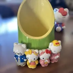 植木鉢【希少品】ハローキティ陶器製 門松プランター キティちゃん 正月飾り お待たせしました！】即完売したハローキティの木製だるまが再入荷