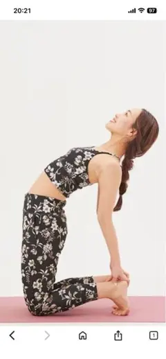 スカーラ　花柄　レギンス　ボタニカル　フラワー