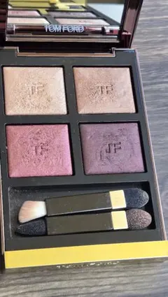 トムフォード アイ カラー クォード 4A ハネムーン