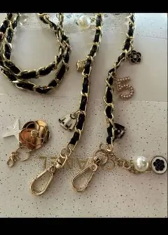 Item thumbnail for item d5c20a1f-8593-40e8-9007-20fdfe8c337b