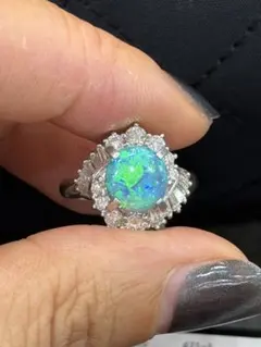 定価100万円級 三越セレクト 極上グリーン遊色オパールリング 2.55ct 
