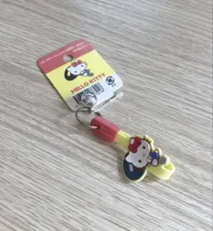 ハローキティ⭐︎鈴付きキーホルダー