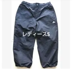 美品アディダス S ナイロンストレッチ トレーニング 黒カプリパンツ ひざ下丈