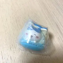 ちいかわ きゃらまかろん ハチワレ カプセルトイ　ガチャ