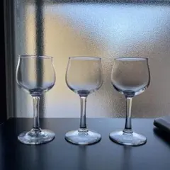 ガラス製 脚付きワイングラス 3個セット