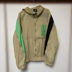 adidas ナイロンジャケット