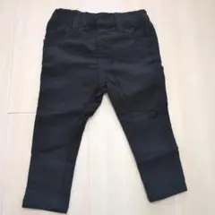 ブラックパンツのサムネイル