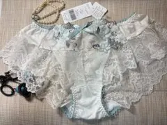 Item thumbnail for item e399cfc4-e072-42b2-a34a-76aa651d2a32