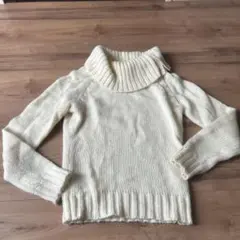 タートルネック リブ アイボリー