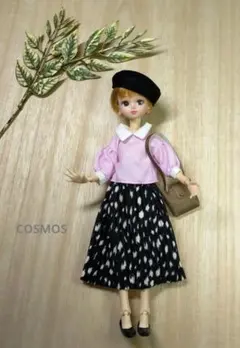 125.リカちゃん22cmドール服　ピンクのブラウスとスカート、帽子