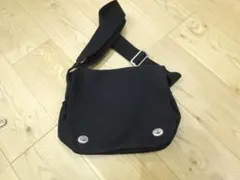 Item thumbnail for item 002c969b-ef82-470c-8102-3aa88305d88d