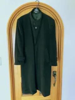 黒チェスターコート メンズ