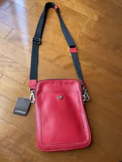 74 未使用　a.testoni パンチングレザー ショルダーバッグ レッドのサムネイル
