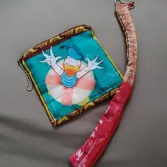 東京ディズニーリゾート　カプセルトイ　うきわまん　チュロス