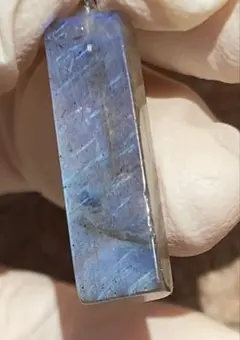 ￼ ラブラドライト・スクエアペンダントネックレス 天然石 高品質　神秘的