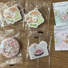 くら寿司 mofusand ラバーチャーム サーモン モフサンド　缶バッチ