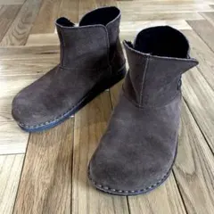 Item thumbnail for item a9a18b35-31d3-45bd-877b-28841be736fd