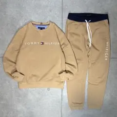 トミーヒルフィガー　セットアップ　上下　スウェット　パンツ　刺繍　前V　ガゼット