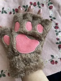 ‎(^。^) くま？の手袋