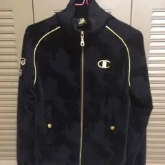 チャンピオン&ドレスキャンプのサムネイル