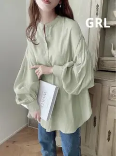 ◆ GRL グレイル　バンドカラー　ブライトサテン　ブラウス　プルオーバー
