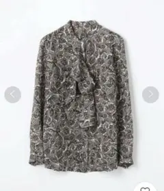 トゥモローランドシルクボウタイブラウス★